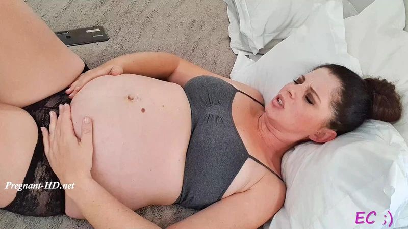 PinkCandyEc in Video Pregnant [Licking, Nurse] (2023/Mp4/1000 MB)