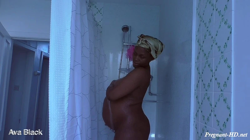 Ava Black in Video Showertime at 29 weeks pregnant [Hucows, Pregnantcouple] (2023/Mp4/1000 MB)